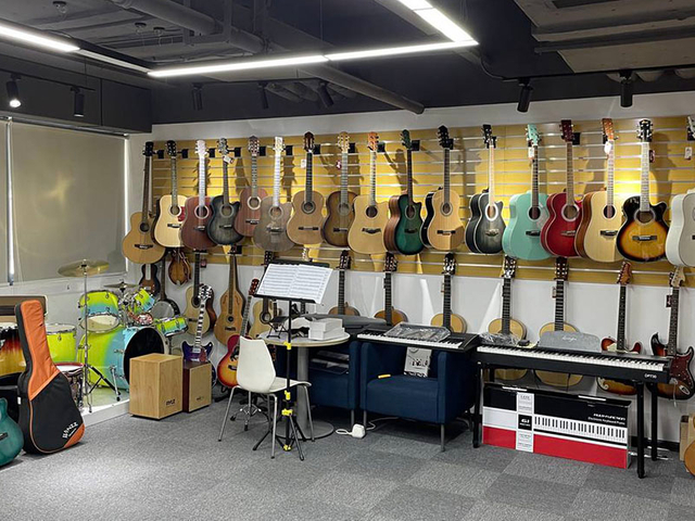 Showroom de instrumentos musicales
