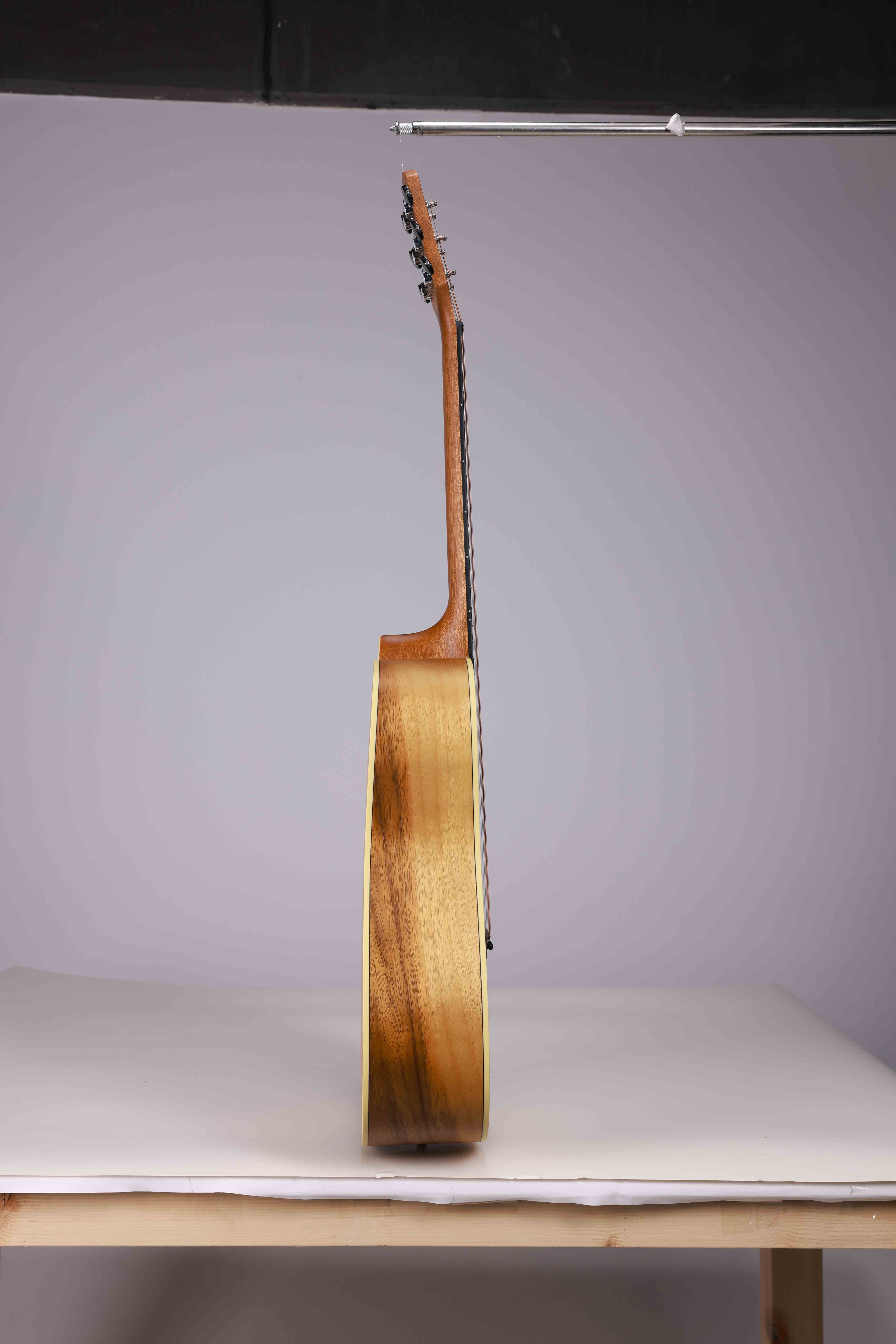 WAG1601 Winzz Exotic Material 41'' Guitarra acústica fabricada en Indonesia