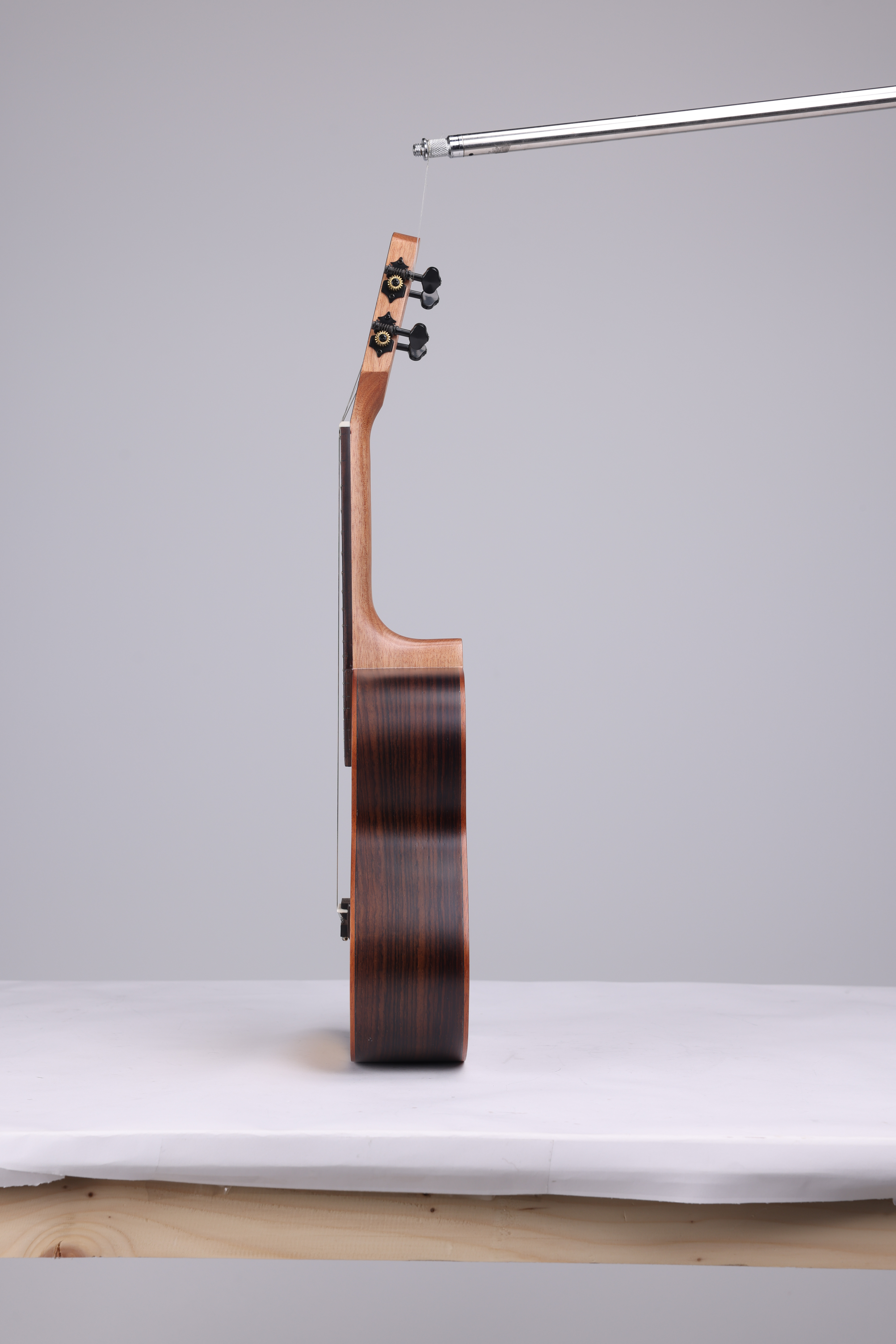 Guitarra Cavaquinhos con tapa de abeto macizo de 23'' CG18