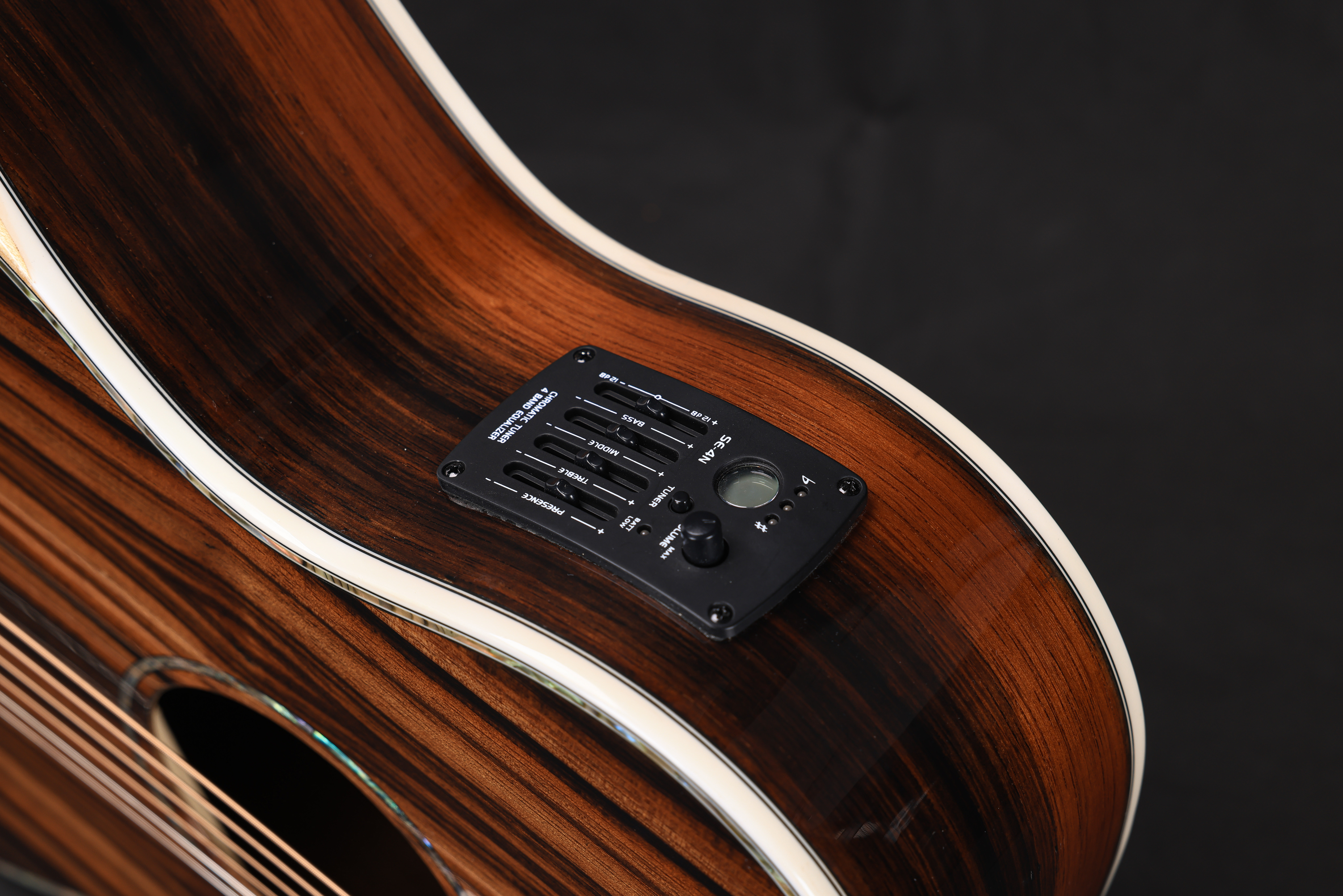 WAG902E-OM Instrumento musical Winzz Material exótico OM Shape 40 'Guitarra acústica