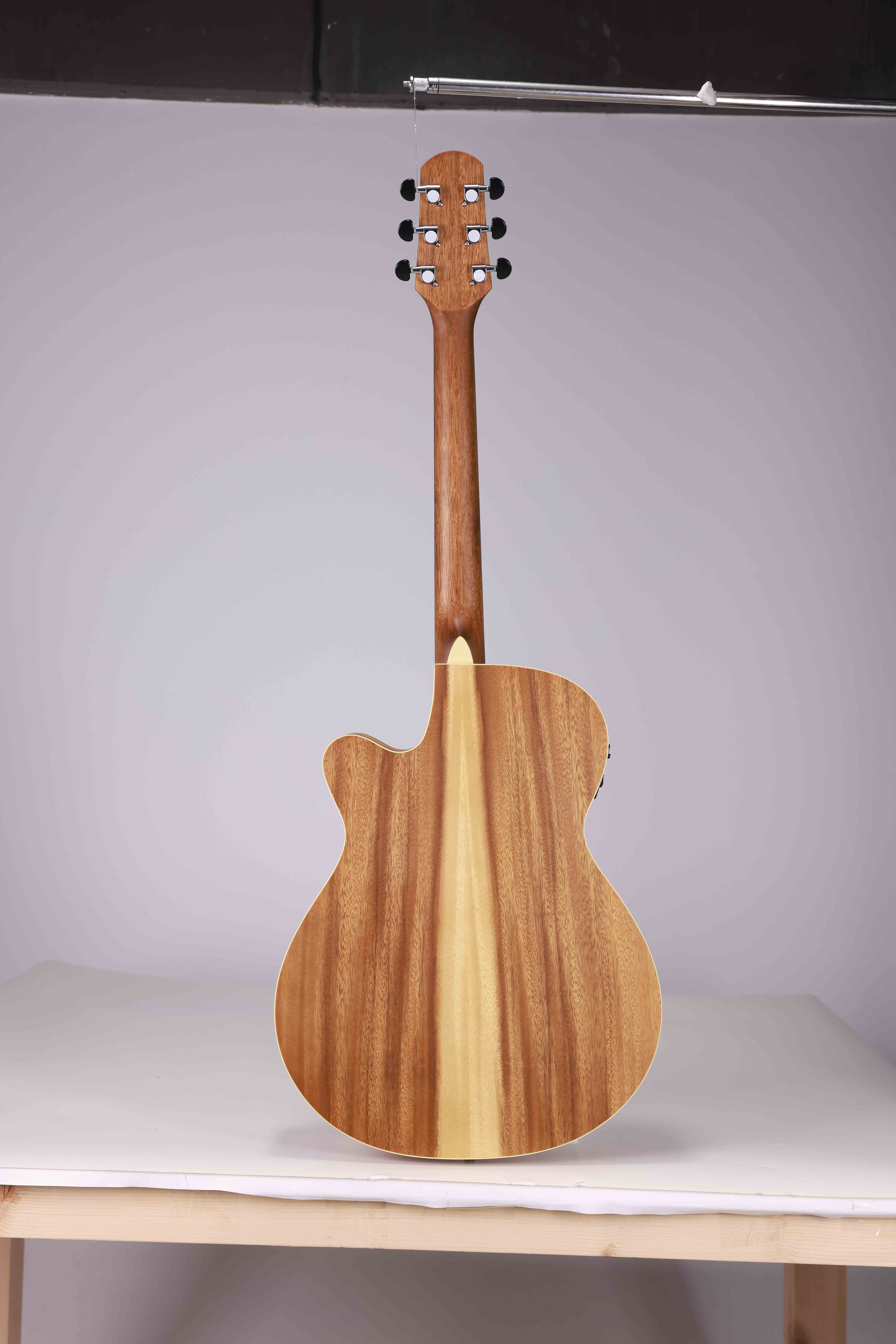 WAG603CE-40 Winzz Exotic Material Guitarra eléctrica acústica recortada de 40' Fabricada en Indonesia