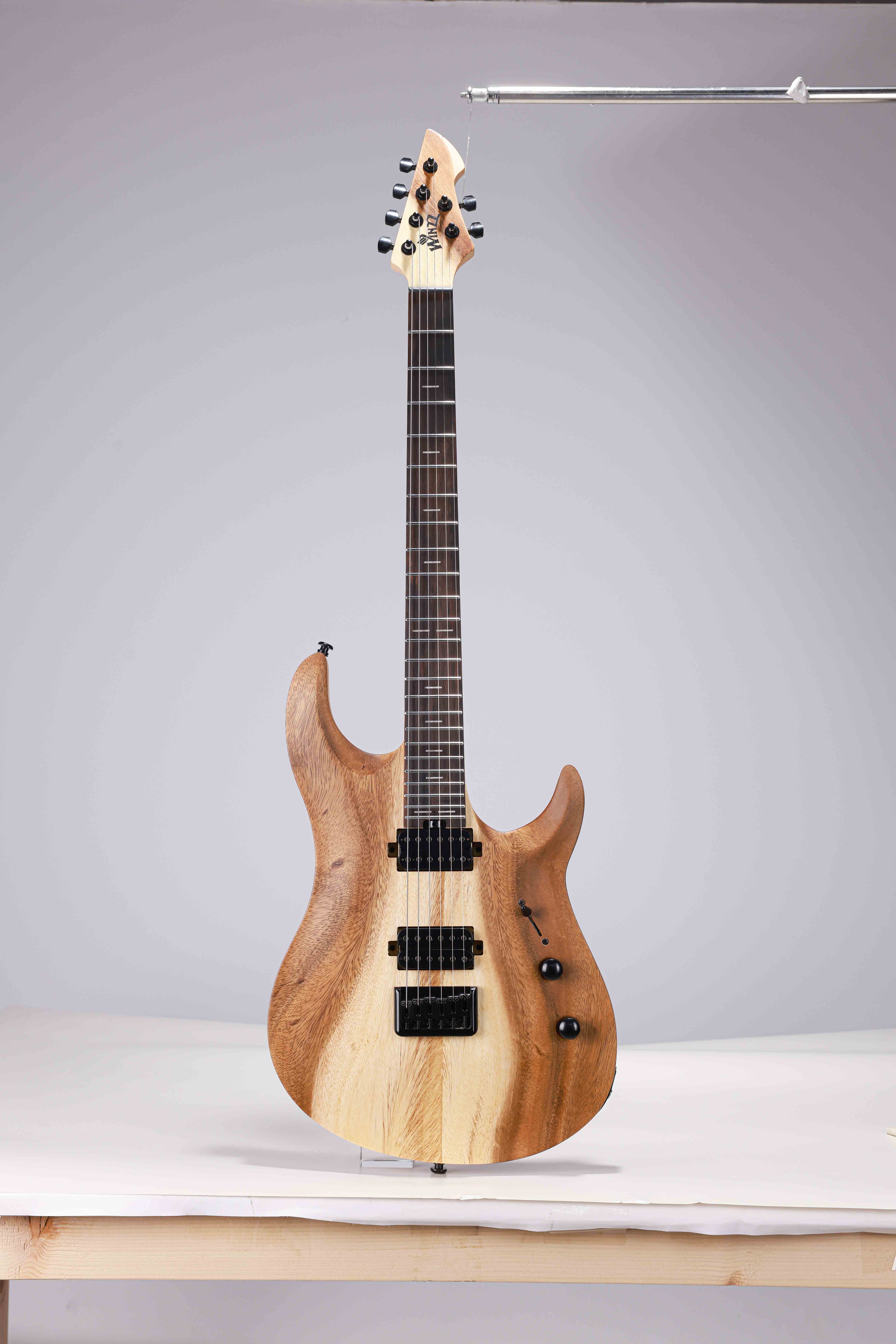 WZS EX80-MK Mindi Body Koa ((grosor: 12 mm) guitarra eléctrica superior con forma arqueada fabricada en Indonesia