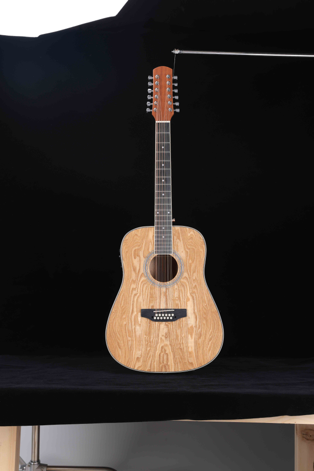 AF55E-12 Guitarra acústica de 12 cuerdas con tapa de madera contrachapada de fresno acolchada de 44 pulgadas 