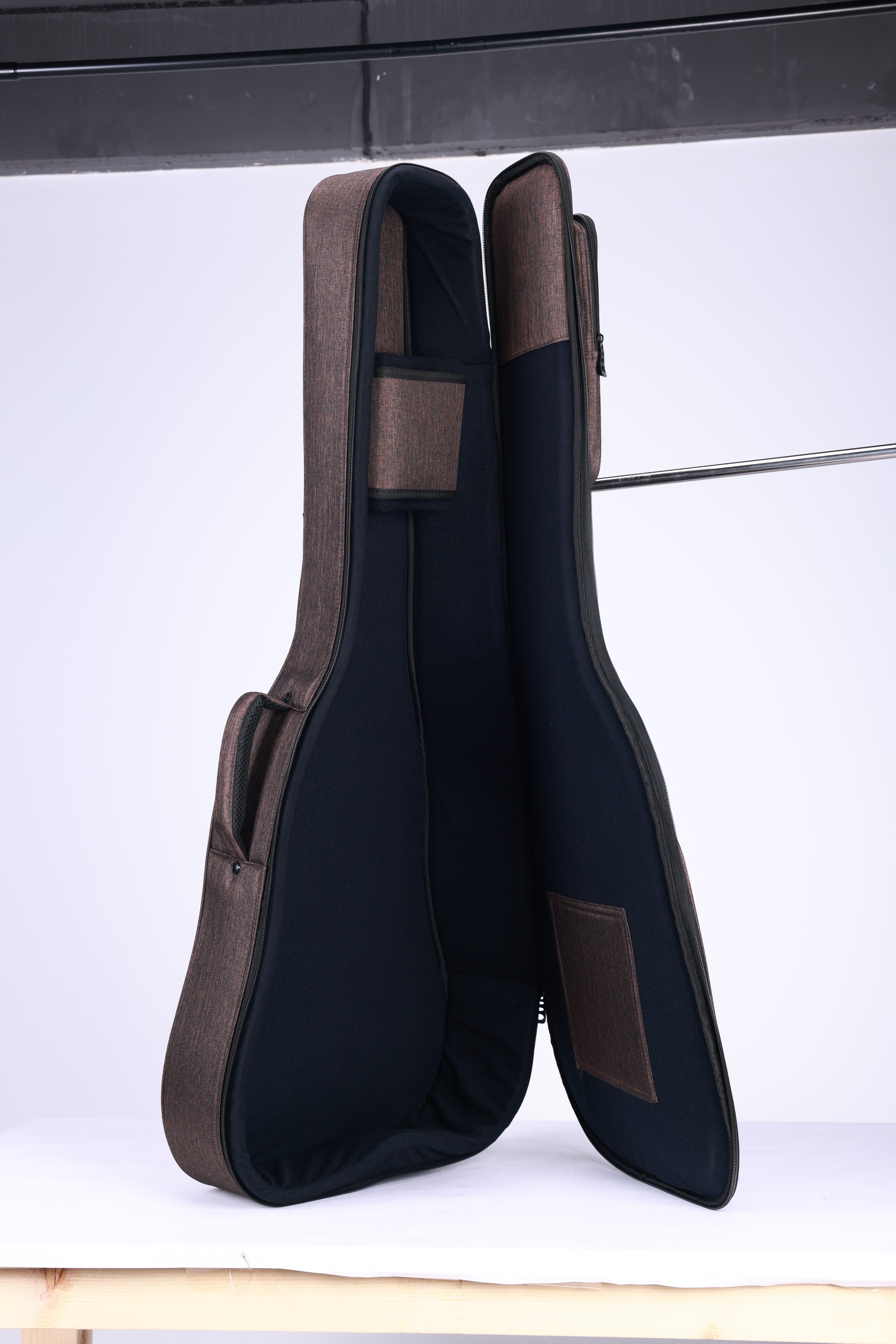 BGW5018 Bolsa de guitarra acústica de tela de terciopelo de copo de nieve de color marrón al por mayor de fábrica 500D