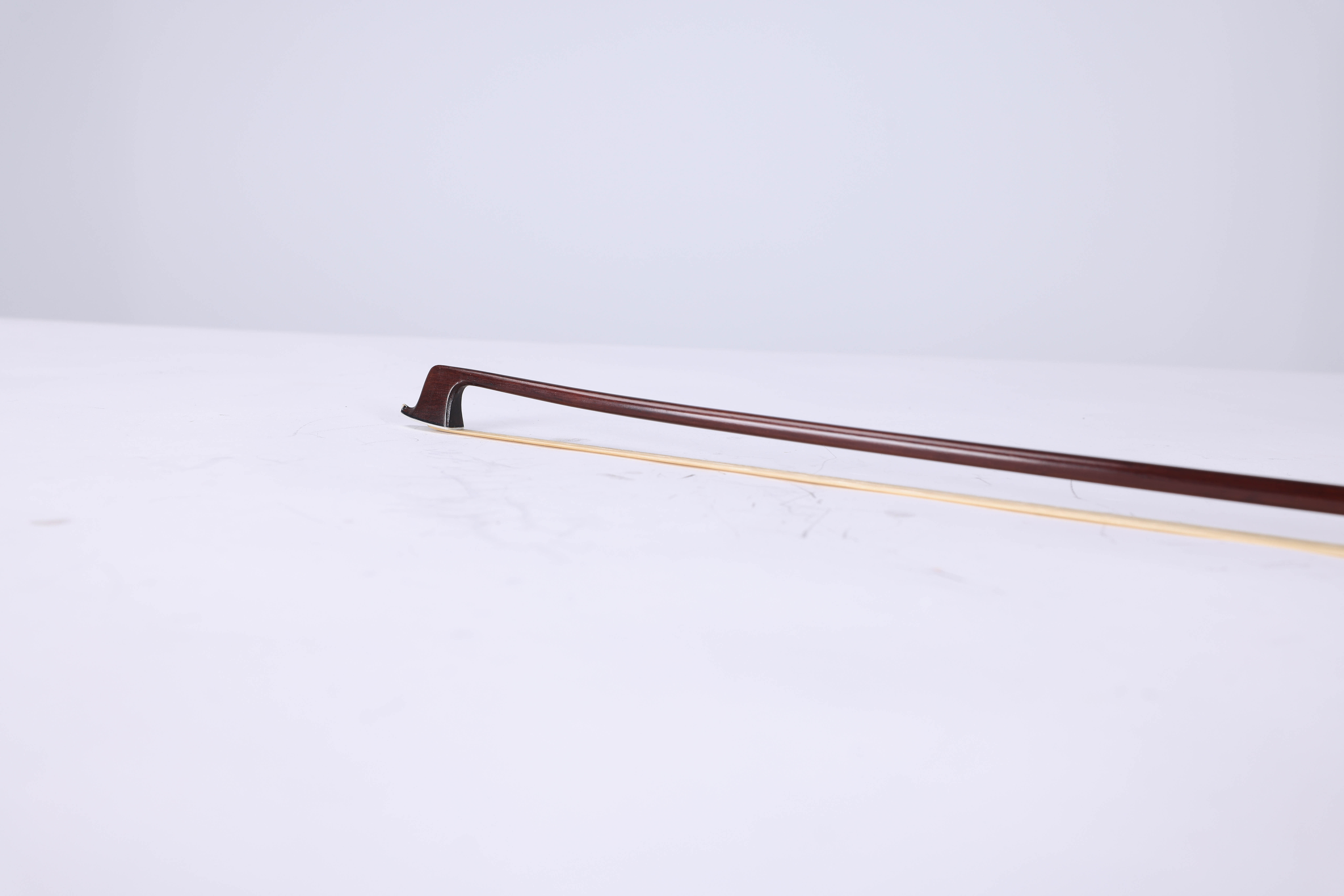 Palo de madera de Brasil de alta calidad, arco de madera para violín (WV760)