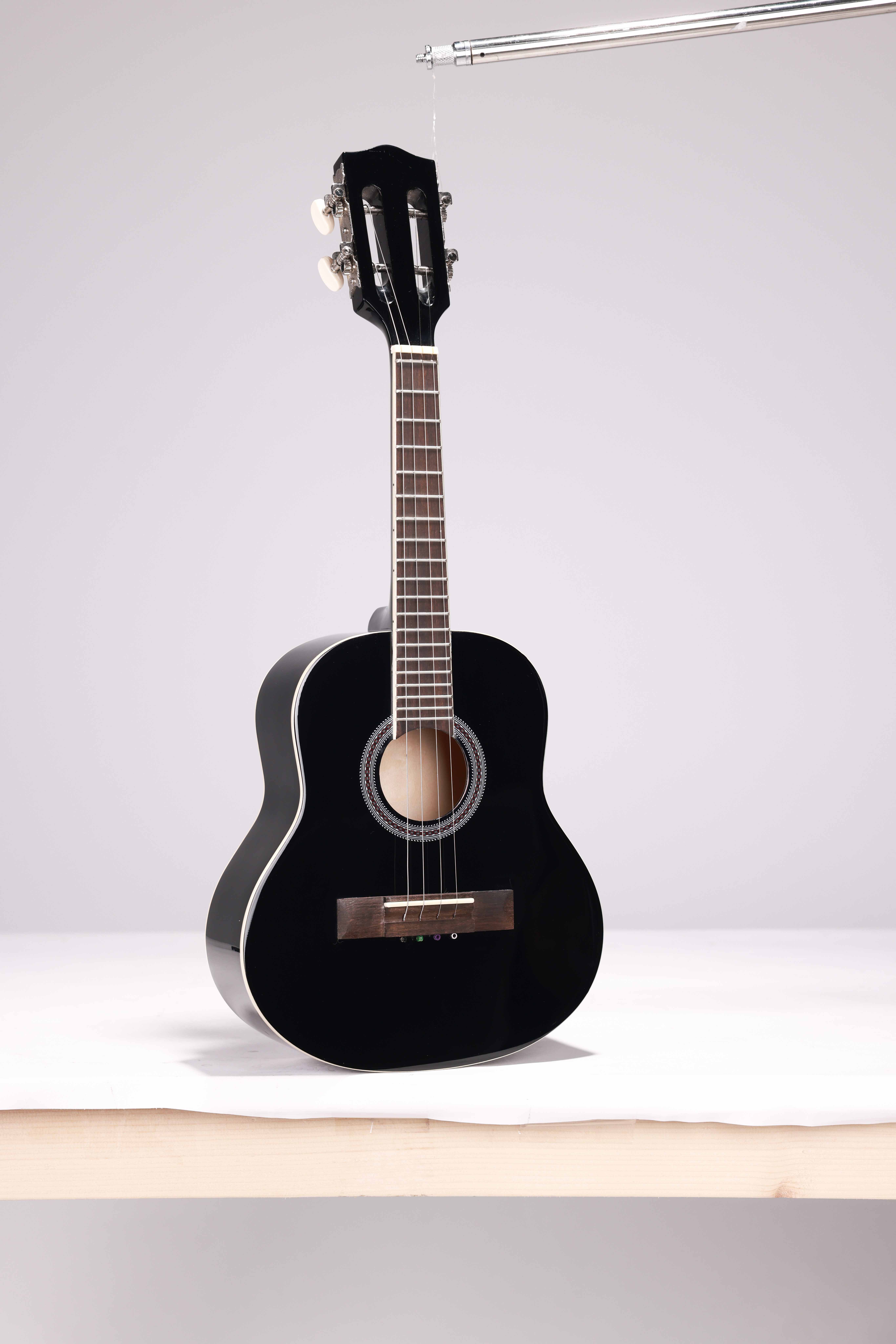 Guitarra Cavaquinhos con tapa de madera contrachapada de tilo de 23'' CG00L