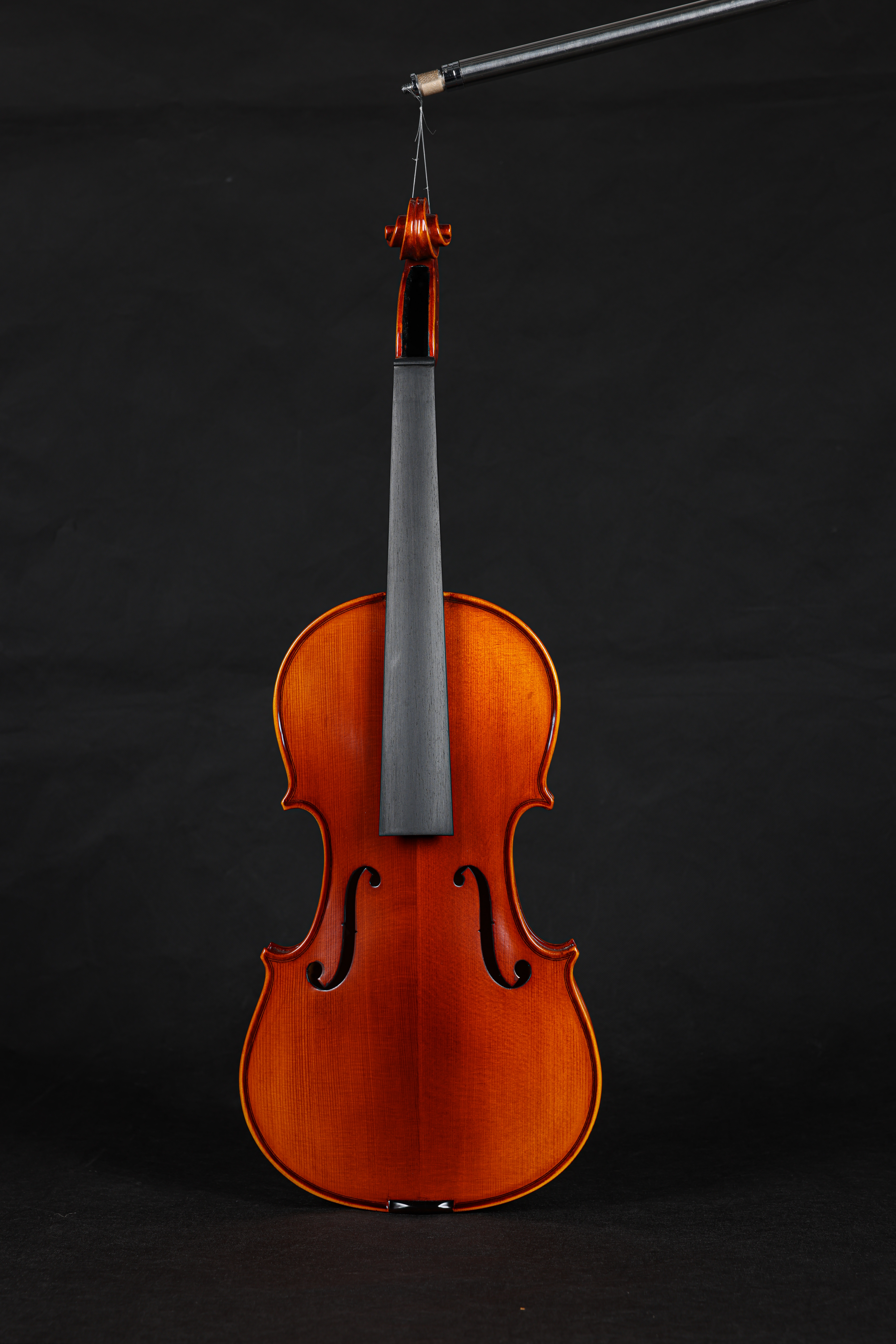 VM125 Spruce sólido de alta calidad Top 4/4 Violín moderado