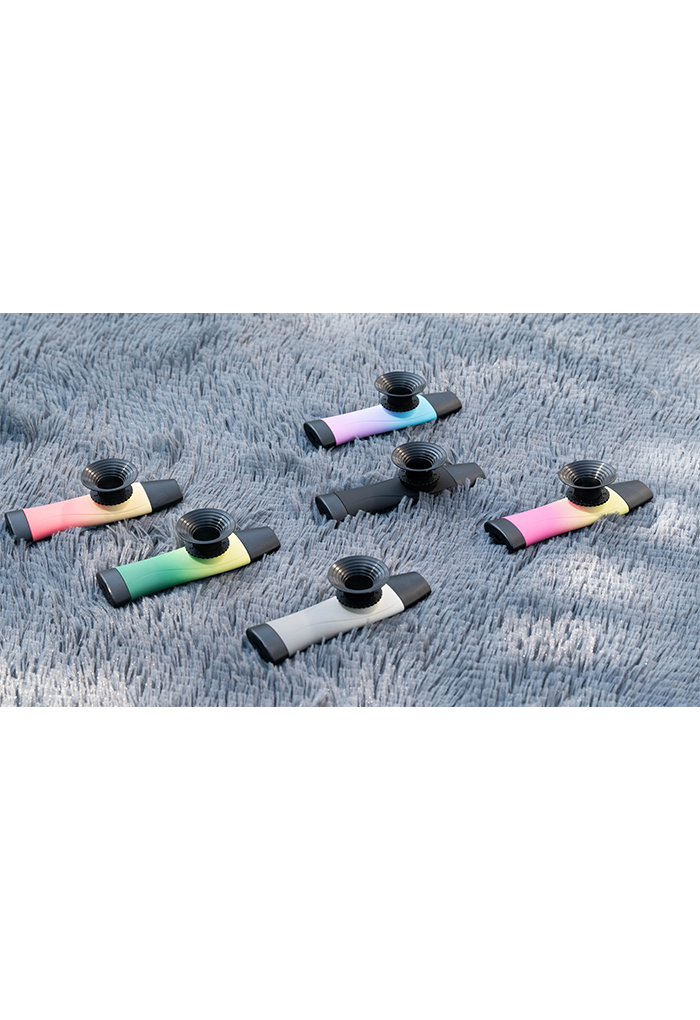 KZ100 Nuevo colorido ABS Cuerpo ABS Cubo amigable Kazoo