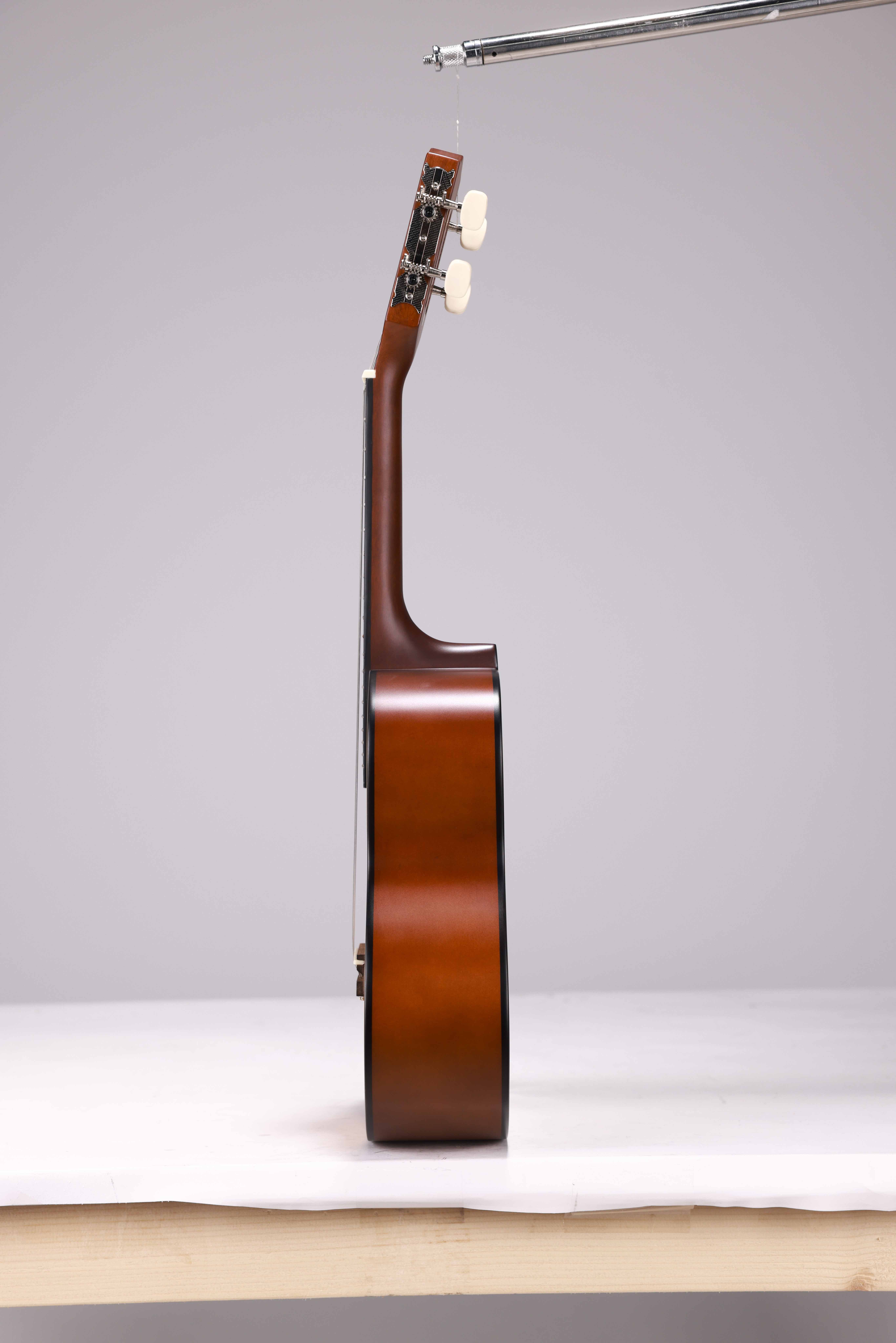 Guitarra Cavaquinhos con tapa de madera contrachapada de abeto de 23'' CG10L